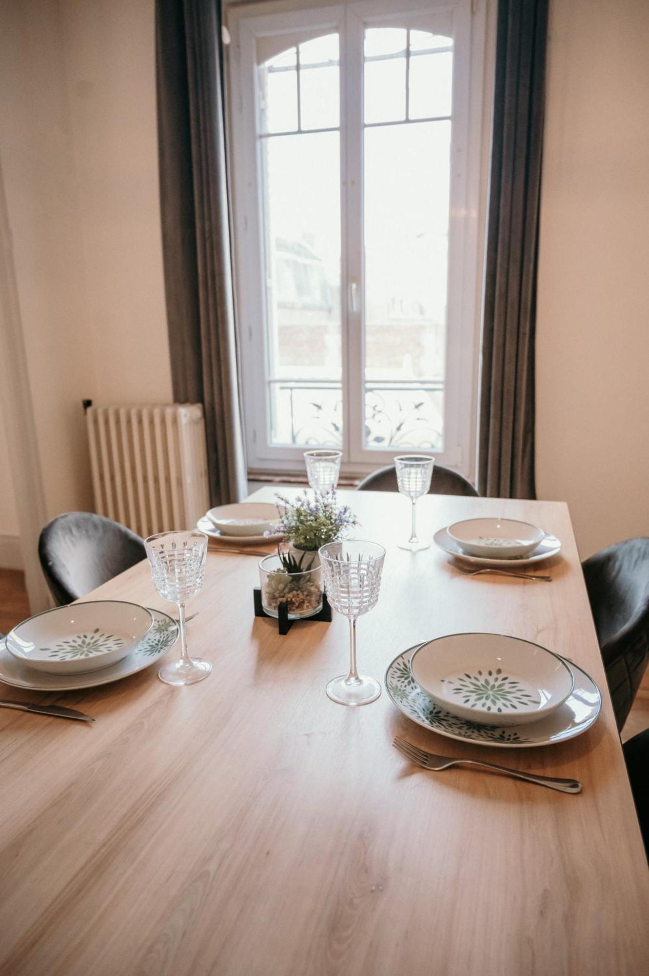 Appartement D'Alexandre Hyper Centre-Ville Charleville-Mézières Kültér fotó